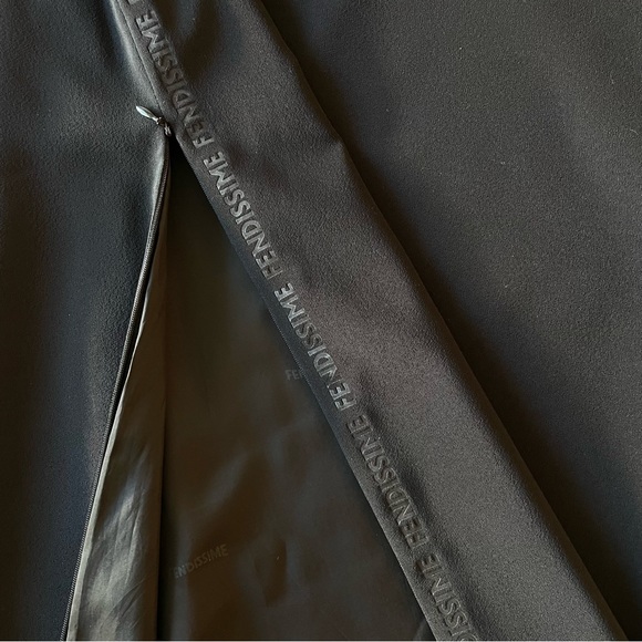 Vintage Fendi Fendissime Logo Printed Black Maxi Skirt with Zipper Pockets - Picture 7 of 12